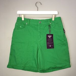 Gloria Vanderbilt Amanda classic fit short